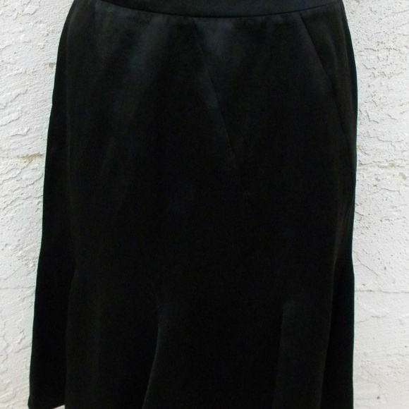 ARMANI Black Label Godet Silk Skirt sz M 40 New - Picture 4 of 6